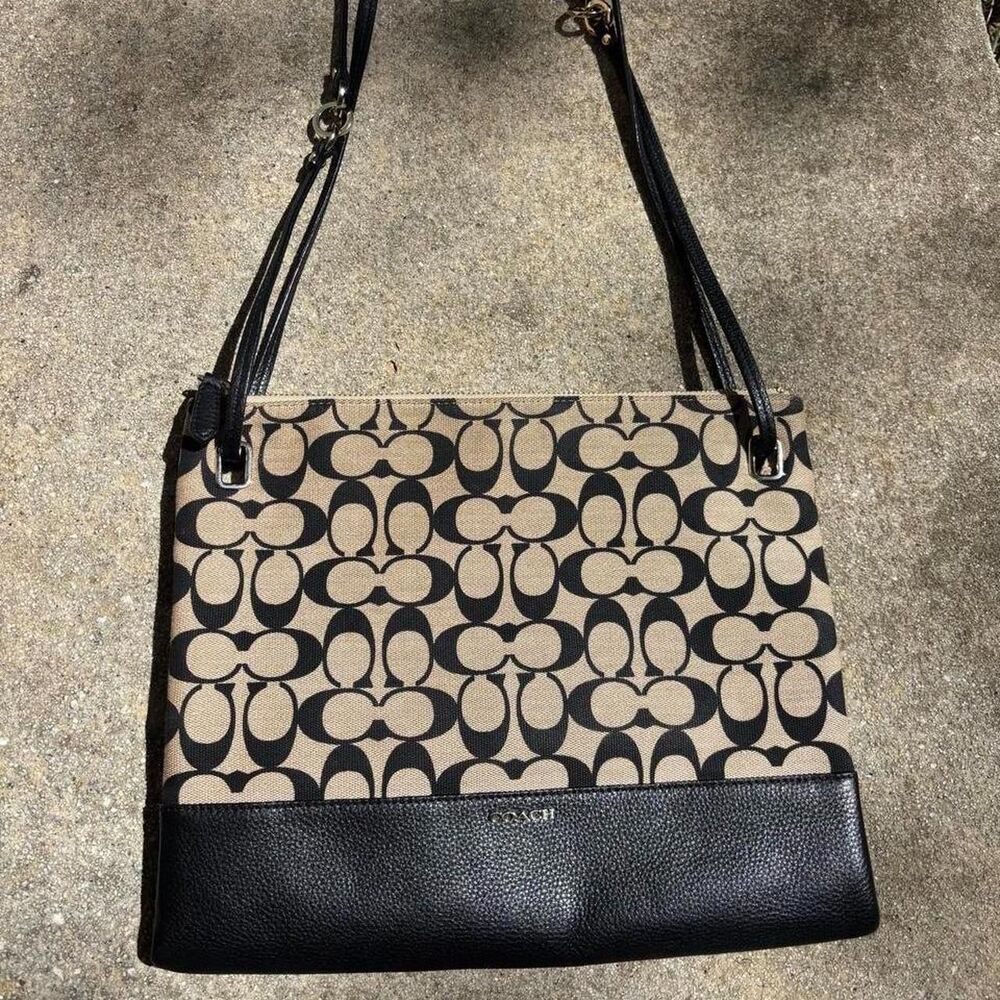 Y2K COACH Madison Signature Print File Bag #51086 Crossbody/Shoulder Black\Tan!